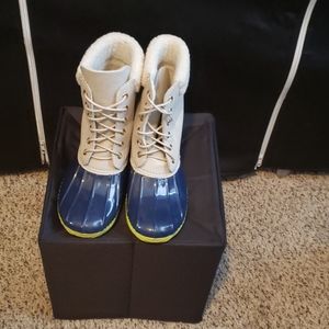 Adriana Womens Boots size 7.5